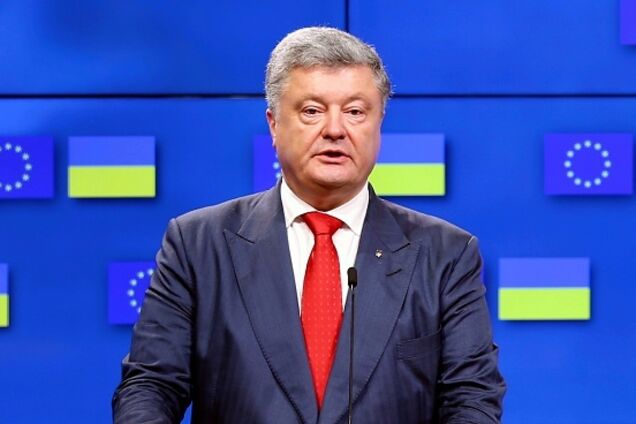 Украина идет в НАТО: Порошенко срочно созвал глав фракций Рады