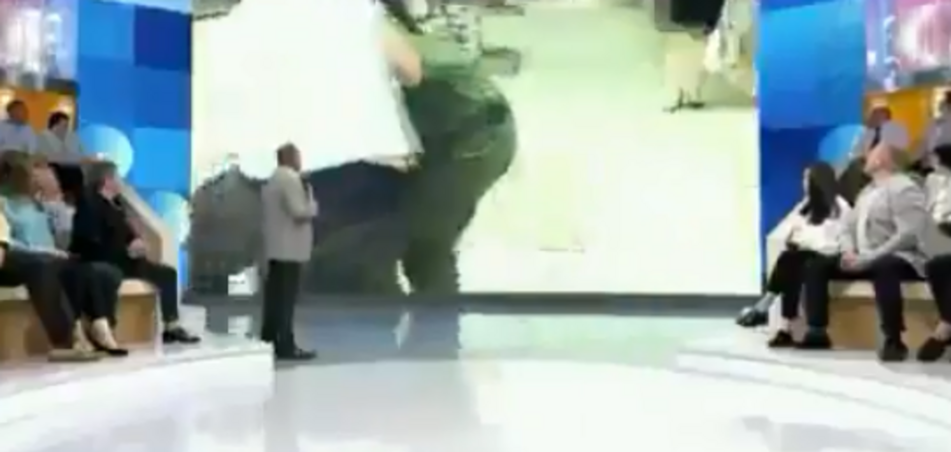 'Рівень терпіння добігає кінця': у Донецьку напали на пропагандиста в прямому ефірі