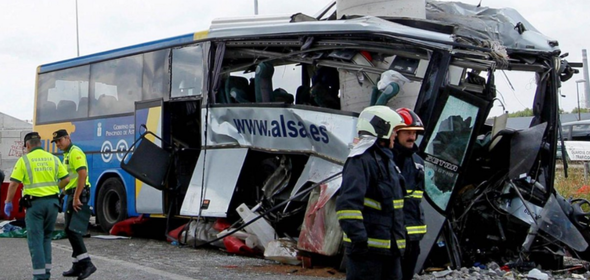 В Іспанії розбився автобус: п'ятеро загиблих, десятки постраждалих