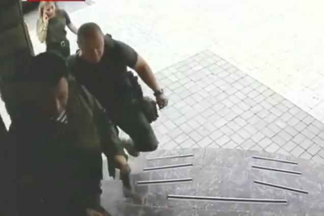 ''Улетел к Кобзону'': в сети ажиотаж вокруг эксклюзивного видео взрыва Захарченко