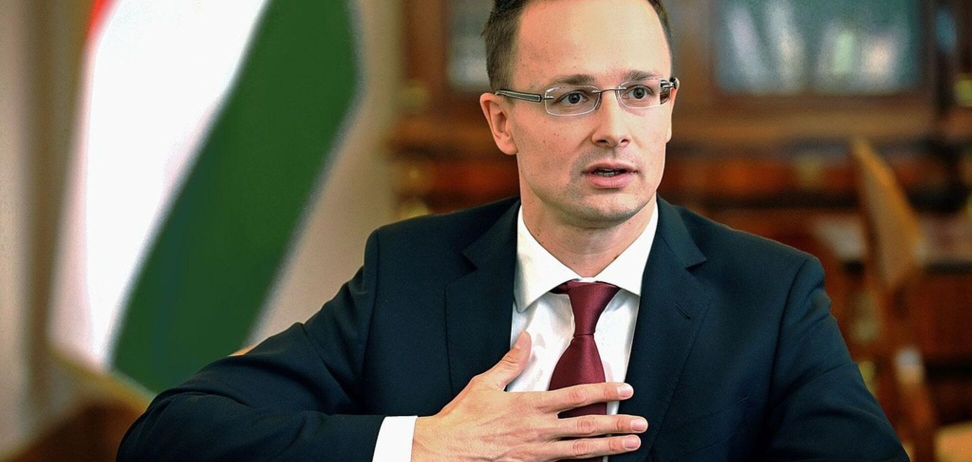 Скандальный венгерский министр попал в базу 'Миротворца'