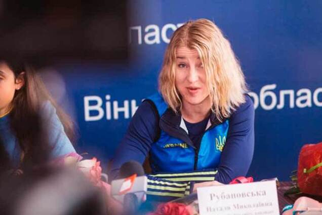 Украинской биатлонистке придется отдать медаль россиянке