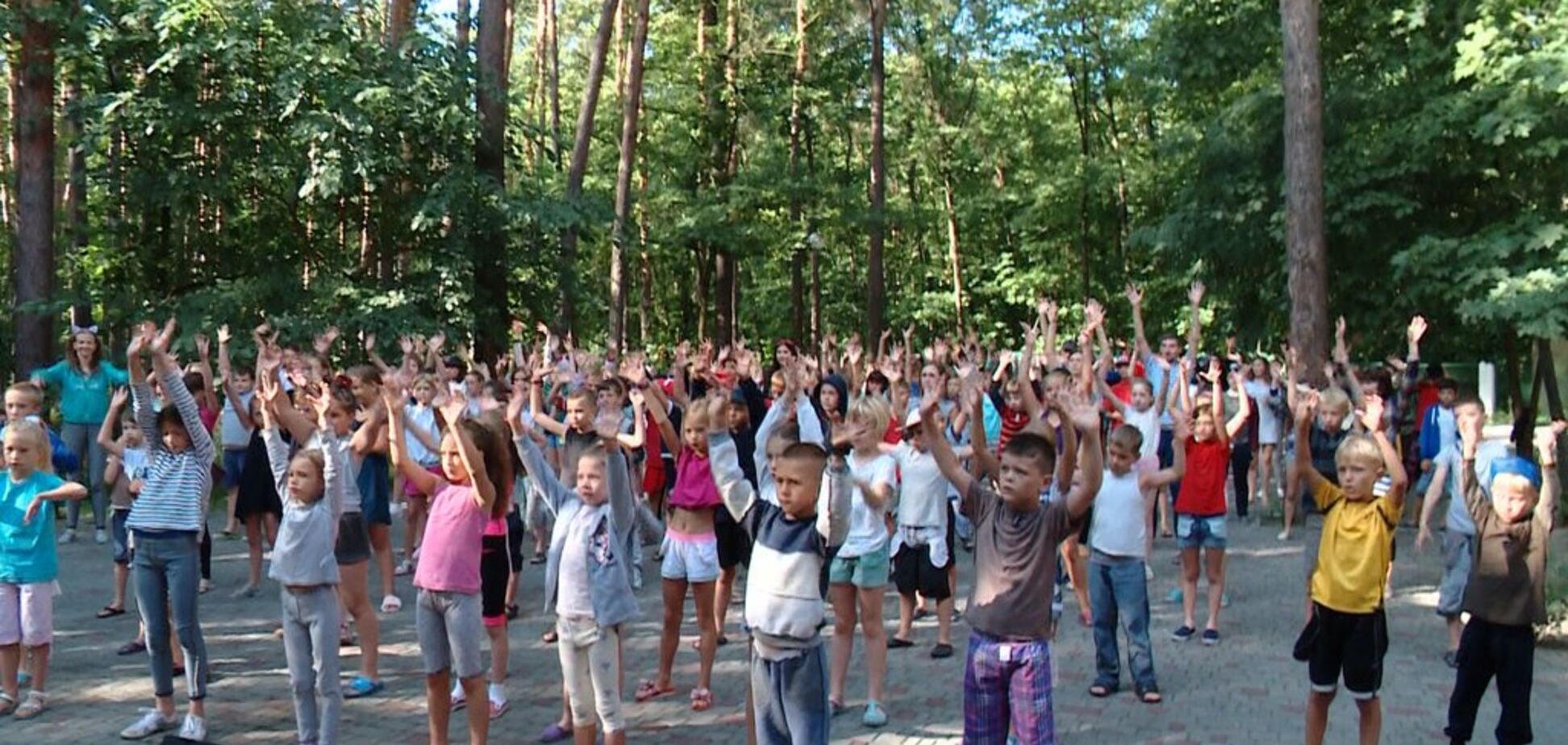 Фонд 'Возрождение' организовал подростковый оздоровительный лагерь для ребят с 8 до 14 лет