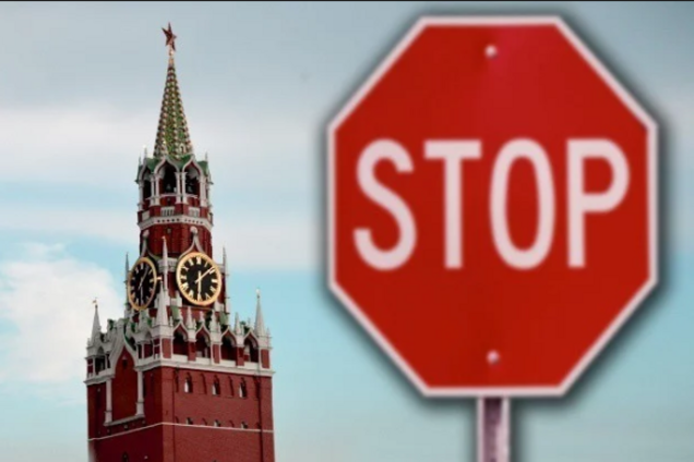 Санкции напугали: крупные бизнесмены признали, что готовы бежать из России