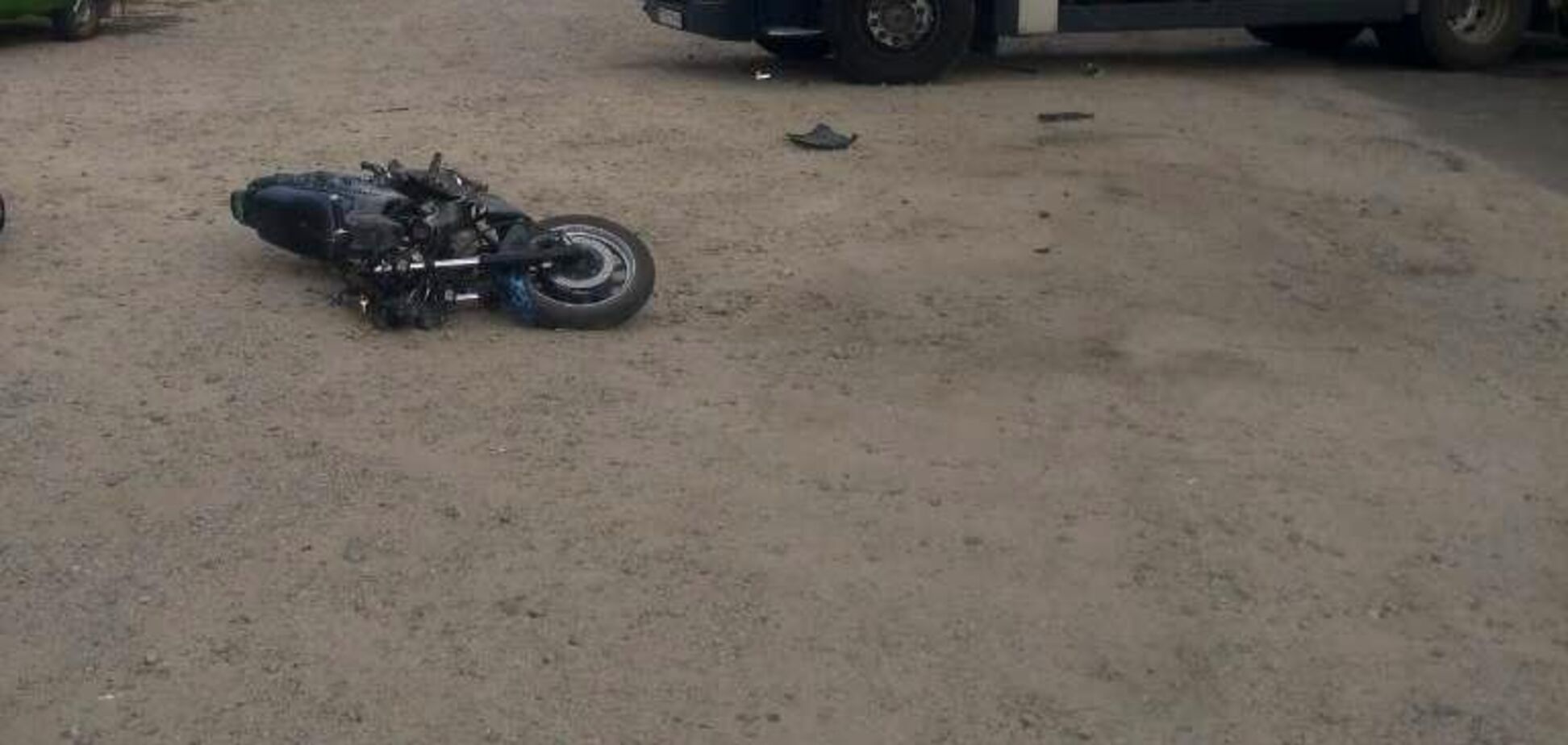 В Запорожской области столкнулись грузовик и мотоцикл: пострадали дети