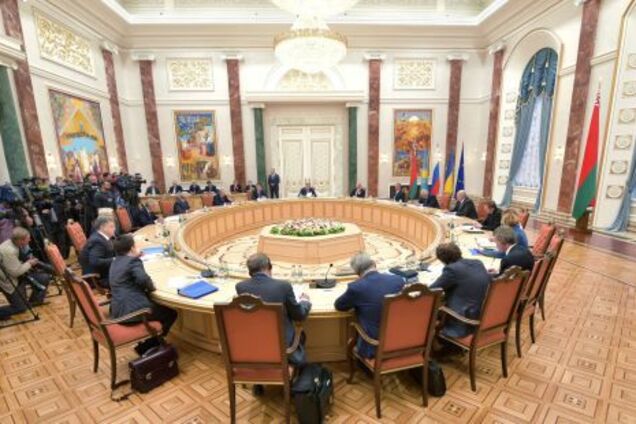 ''Трясло, як від ладану'': Україна яскраво поставила на місце представників ''Л/ДНР'' у Мінську