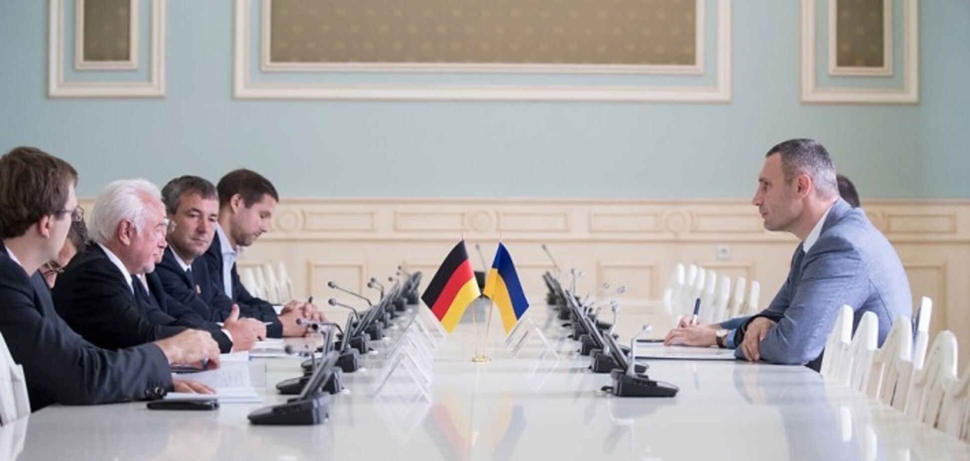 Кличко на зустрічі з віце-президентом Бундестагу домовився про інвестиції
