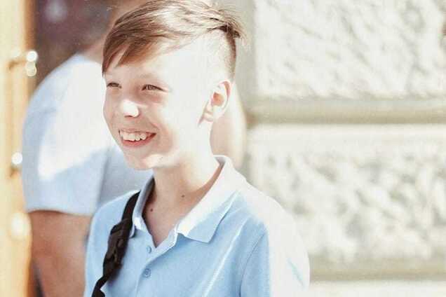 Мій син не ходить в школу. Йому 11 і він навчається вдома