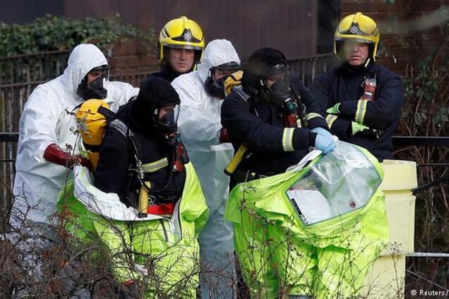 Отравление Скрипалей: в Британии впервые показали подозреваемых россиян