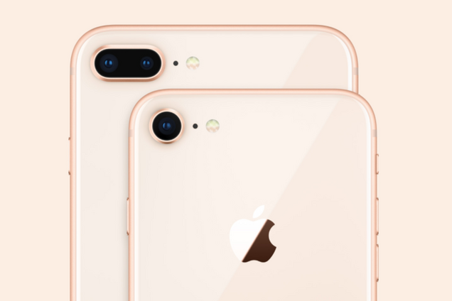 От 700 долларов: в сеть слили эксклюзивные фото и цены ожидаемых новинок от Apple