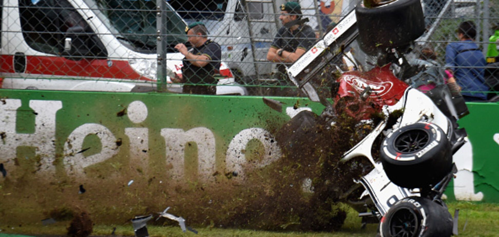 У Формулі-1 сталася найстрашніша аварія сезону - опубліковано відео