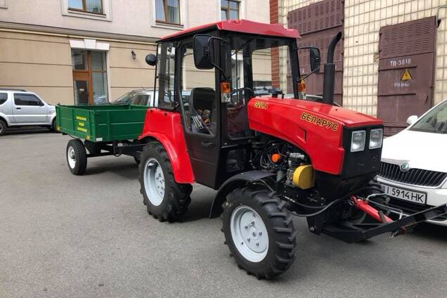 Більше українських тракторів - менше боргів!