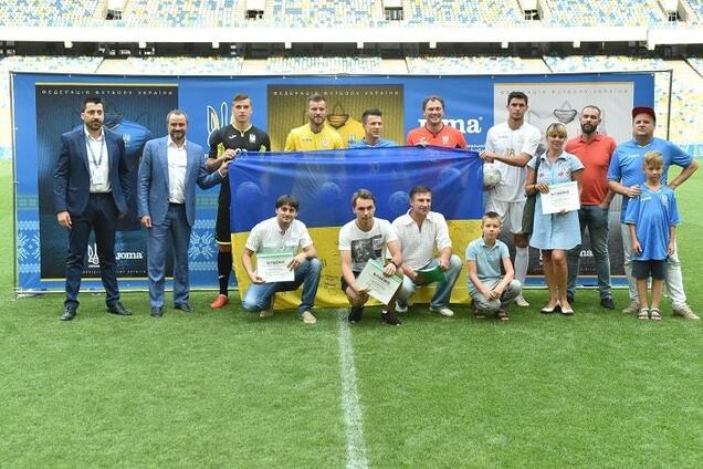''Незаконно'': в России потребовали от ФИФА запретить форму украинской сборной с надписью ''Слава Украине!''