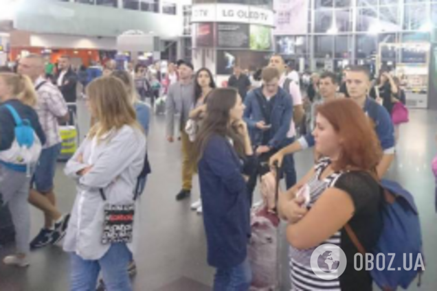 Вместо Турции - ''Борисполь'': в Киеве застряли 170 пассажиров ''Bravo''