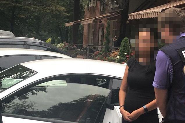 Глава общественного совета ГФС Киева 'погорела' на взятке в 2 млн грн