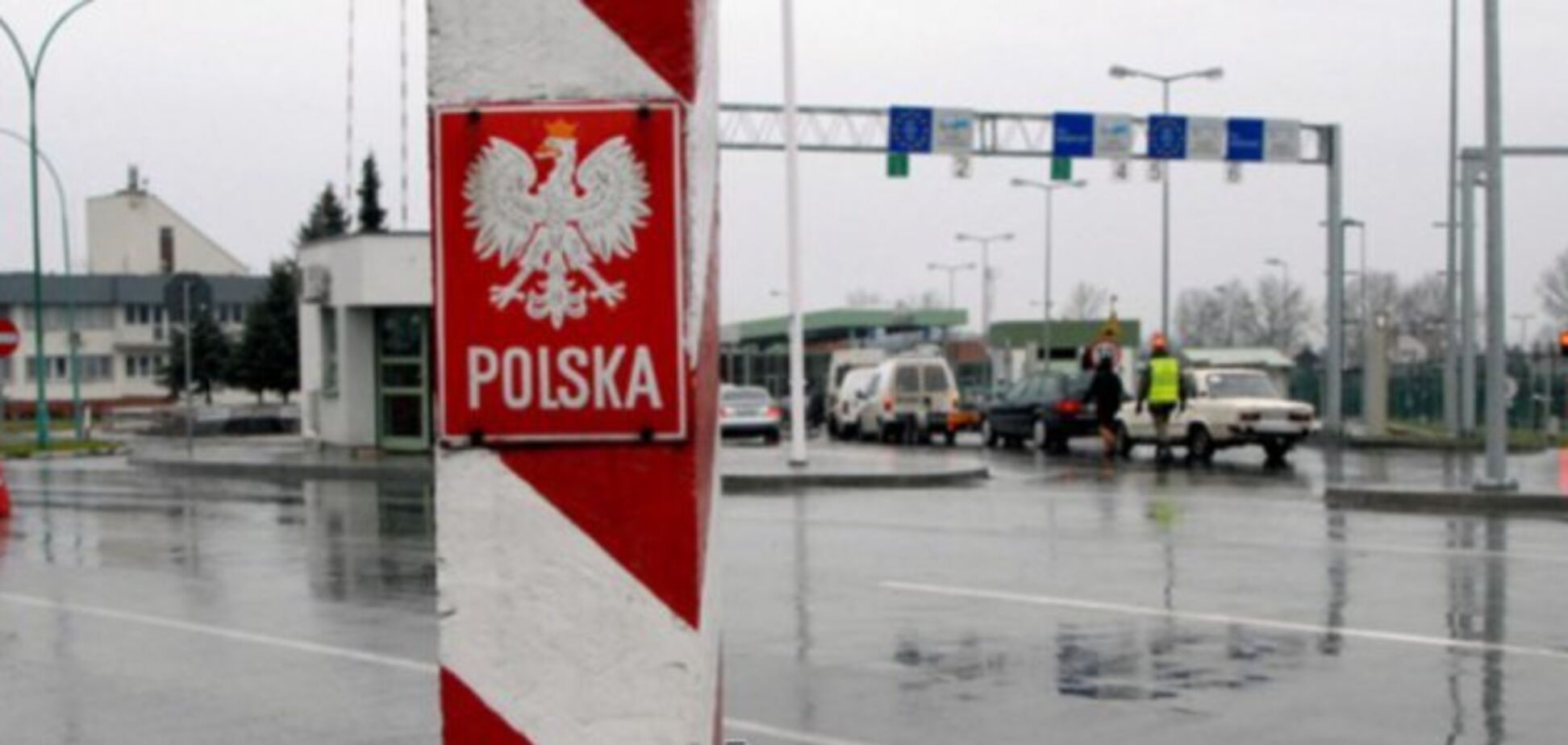 На границе Украины с Польшей началась масштабная забастовка: что случилось