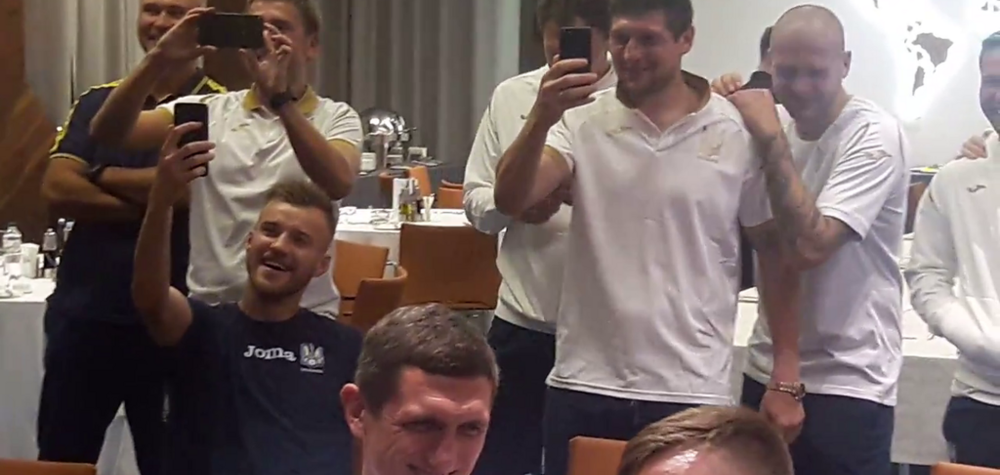 'Верх цинізму': вчинок футболістів збірної України обурив мережу - опубліковано відео