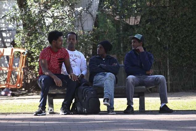 ''Придется потесниться'': Украину предупредили о ''штурме'' беженцев из Африки