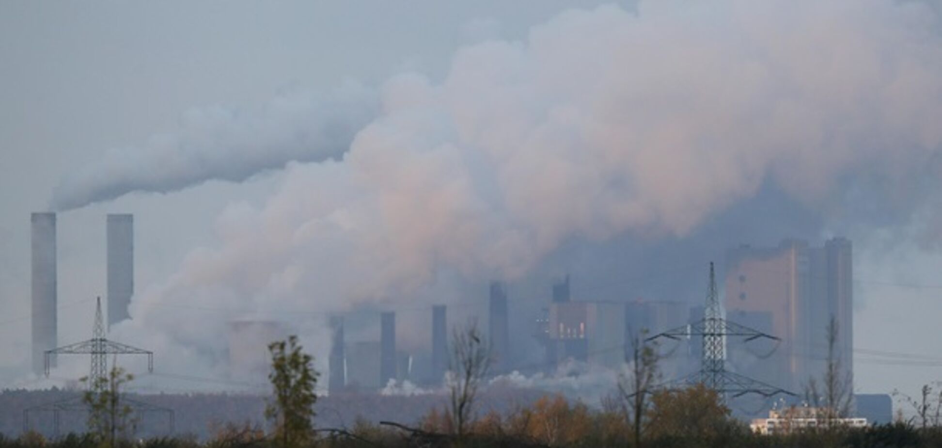 ''Сморід, задихнутися можна!'' У Криму запанікували через продовження кислотної катастрофи