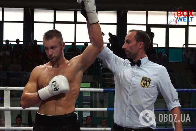 Непереможний український боксер здобув красиву перемогу нокаутом - відеофакт