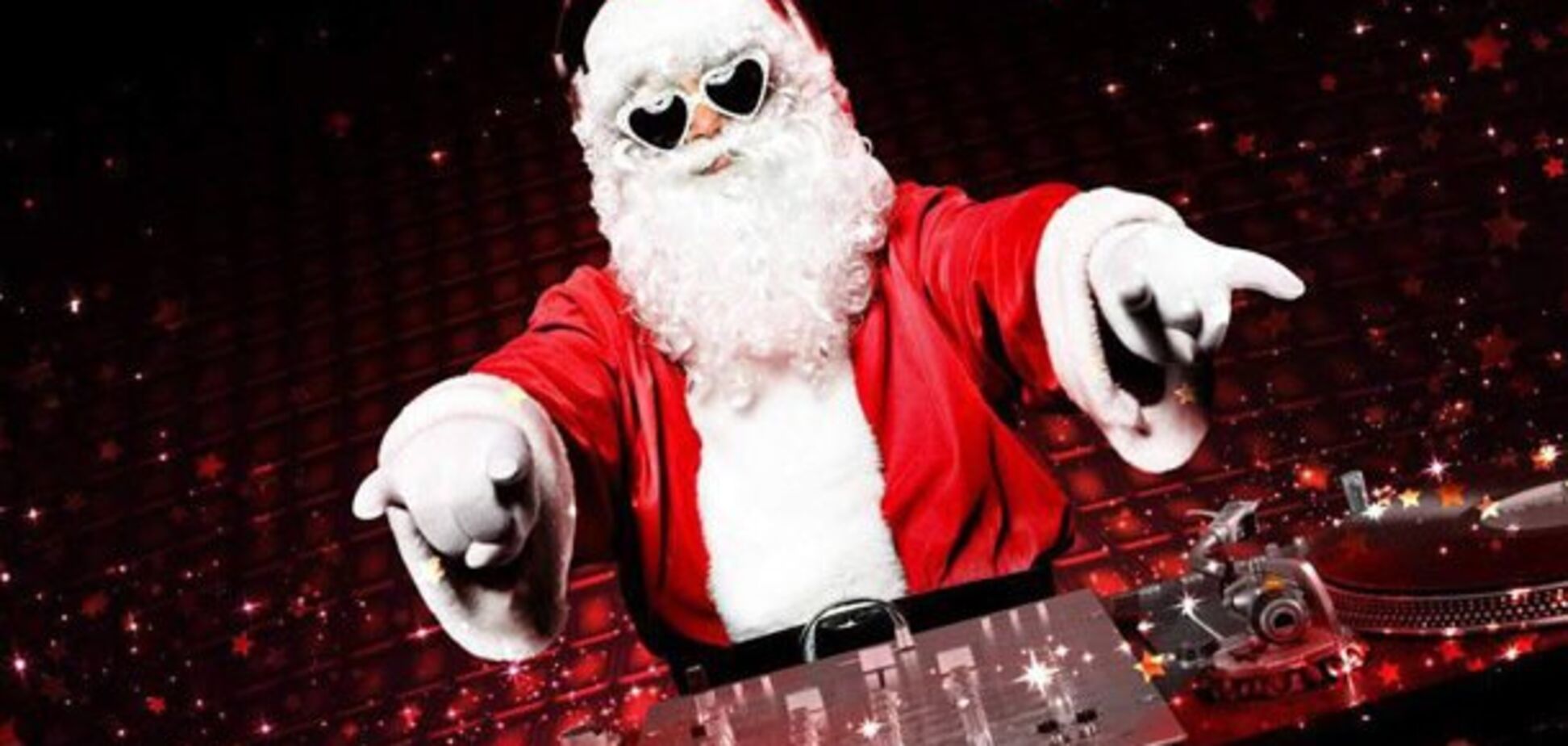 Праздничное настроение: 10 лучших песен на Новый год