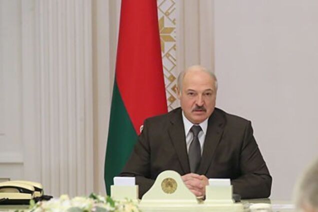 ''Ніхто нікого не нахилить'': Лукашенко різко висловився про об'єднання з Росією