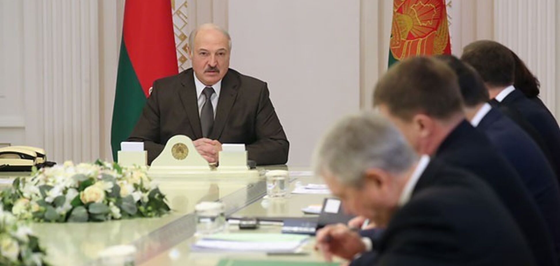 ''Никто никого не наклонит'': Лукашенко резко высказался об объединении с Россией