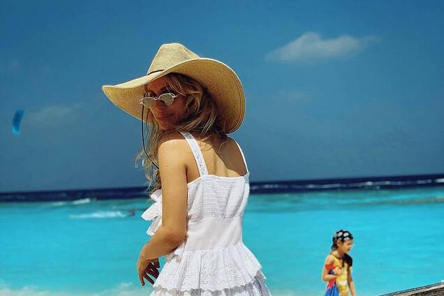 ''Всем бы так'': Лобода вызвала зависть роскошным отдыхом на островах