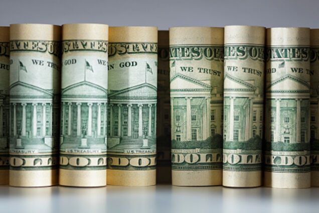 Стало известно, кому продадут государственные банки Украины