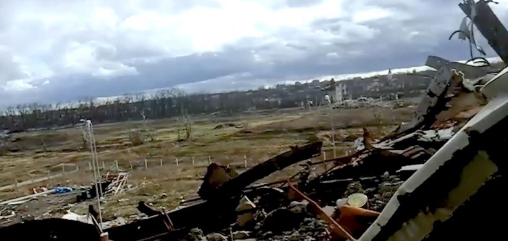 Снимал погибший ''киборг'': опубликовано уникальное видео битвы за Донецкий аэропорт