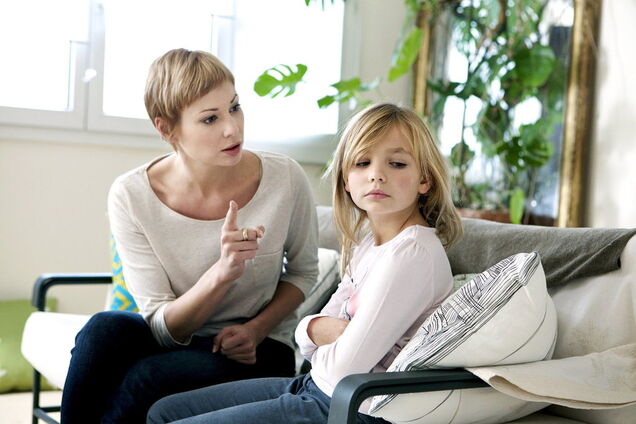 ''Воспитывать детей не нужно'': психолог дала неожиданный совет родителям