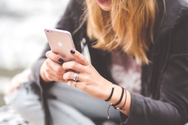 ''П'яні'' дзвінки колишнім: стало відомо, хто грішить цим більше