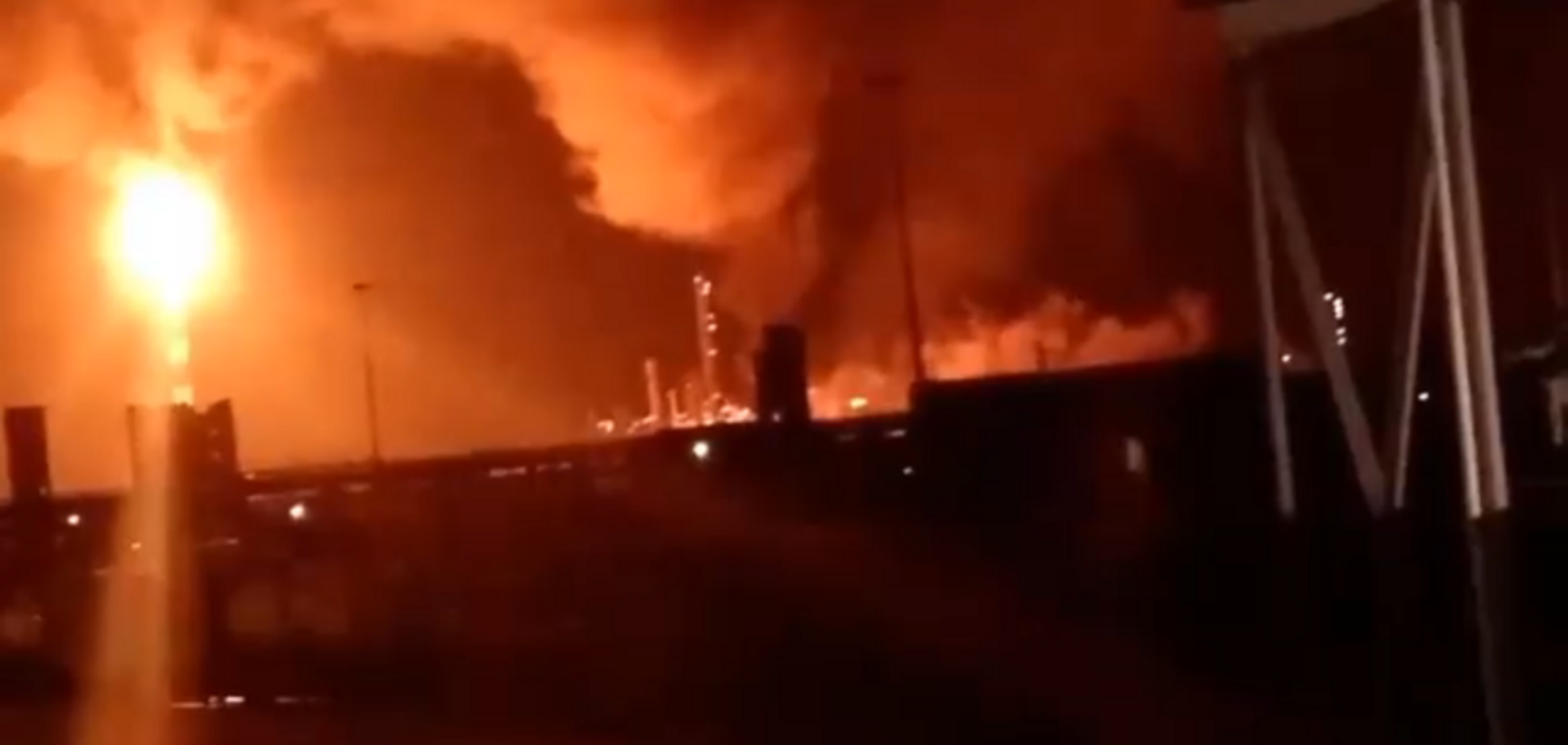 На Прикарпатье горел химзавод Иванчука: все подробности, фото и видео