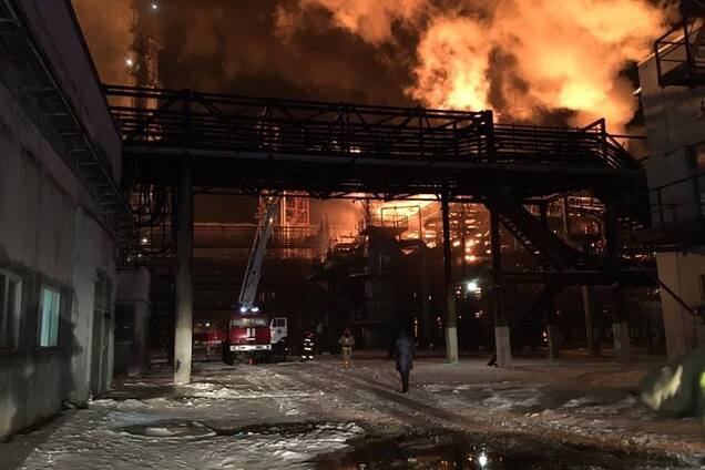Пожар на заводе в Калуше