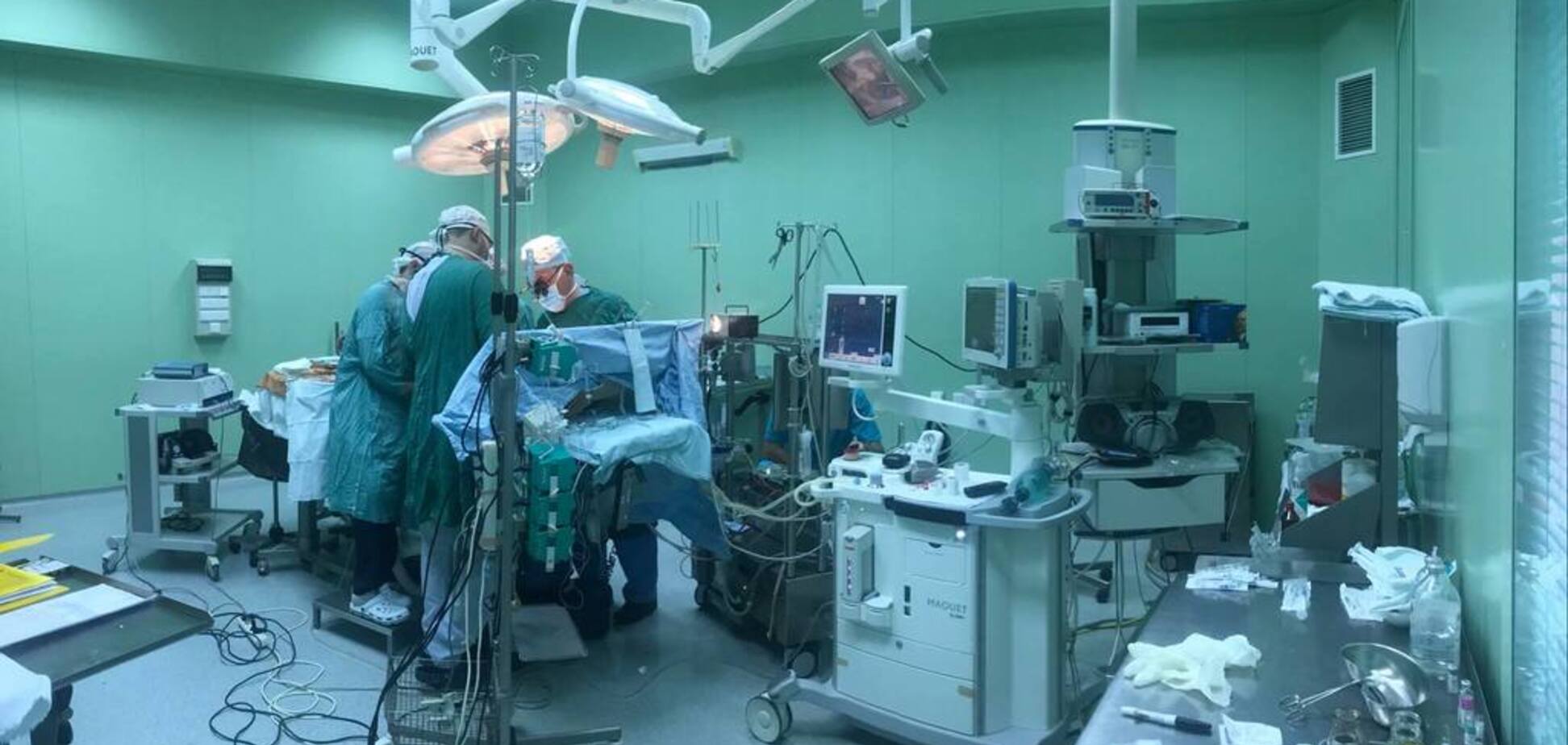 Как кардиохирург Илья Емец с коллегами спасает детские жизни