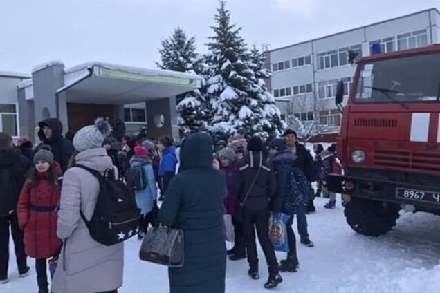 ''Минирование'' школ в Харькове: стало известно, что произошло