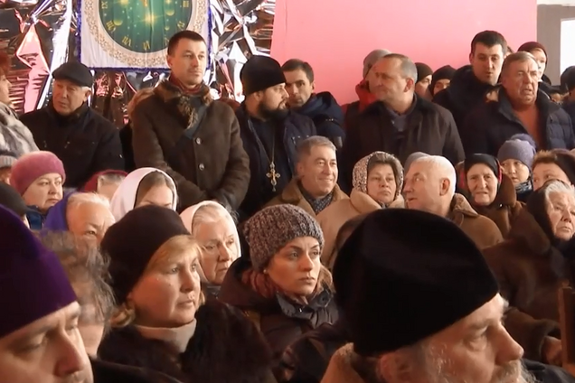 На Вінниччині РПЦ зірвала збори за перехід до ПЦУ: що трапилося