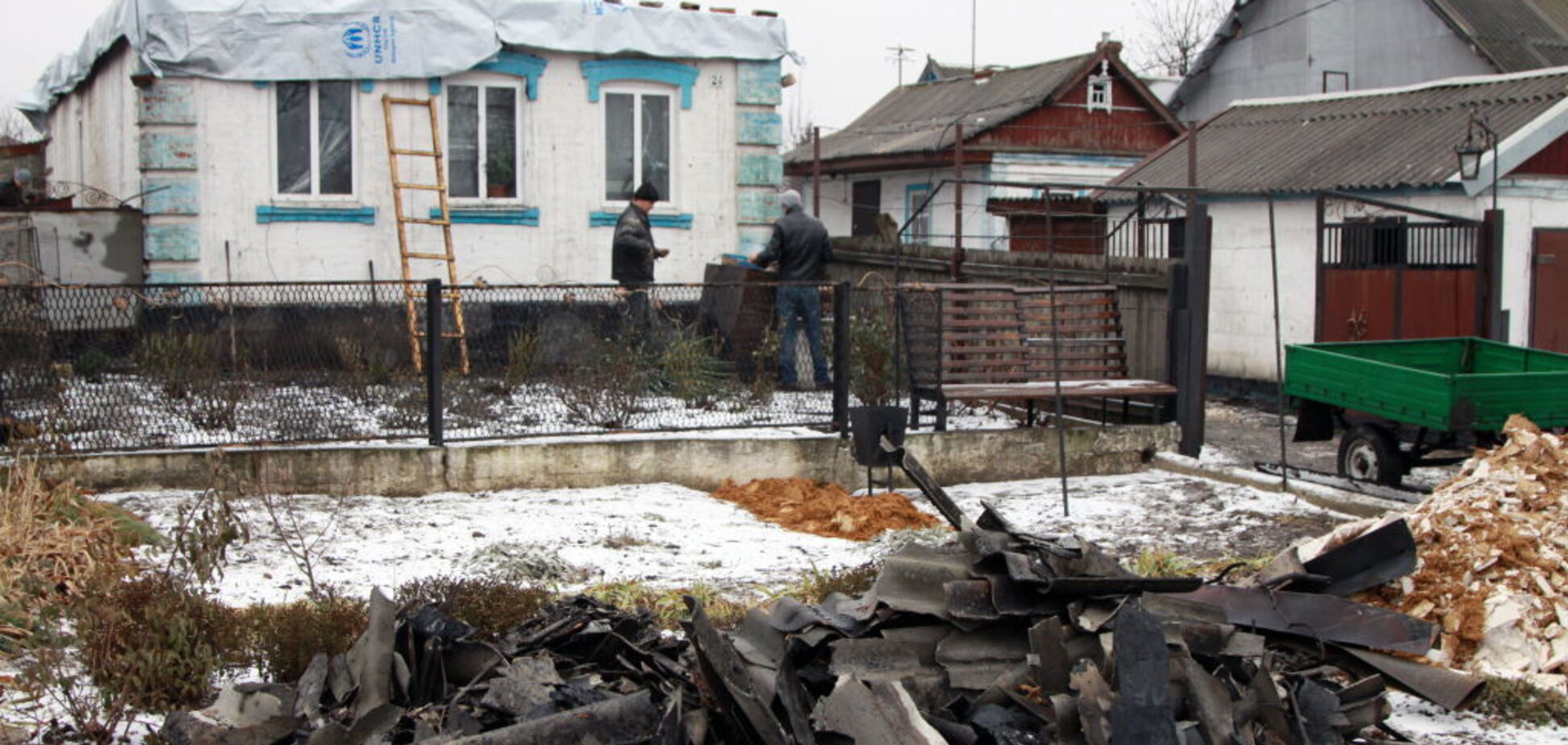 Донбасс: заезжаешь на террикон – и всю обойму, по жилым кварталам