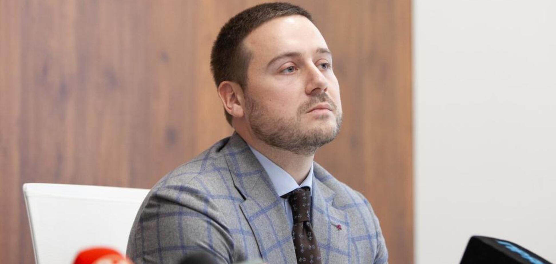 Доля кінотеатру 'Київ': у КМДА пообіцяли захистити будівлю