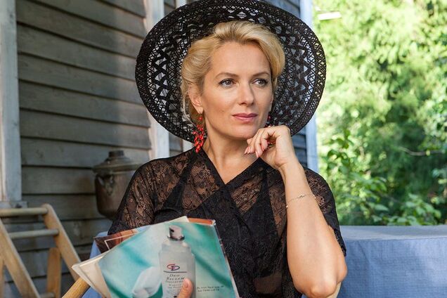 Народила в 45: зірка російських серіалів показала п'яту дитину