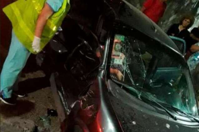 Известный футболист пьяным устроил ДТП с беременной