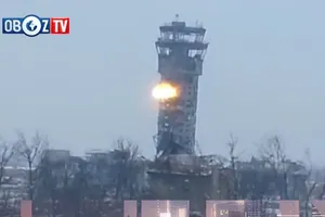 ''Люди витримали, не витримав бетон'': Україна вшановує захисників Донецького аеропорту