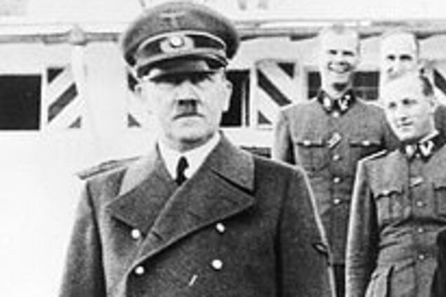 Аукцион по продаже картин Гитлера в Нюрнберге закончился скандалом