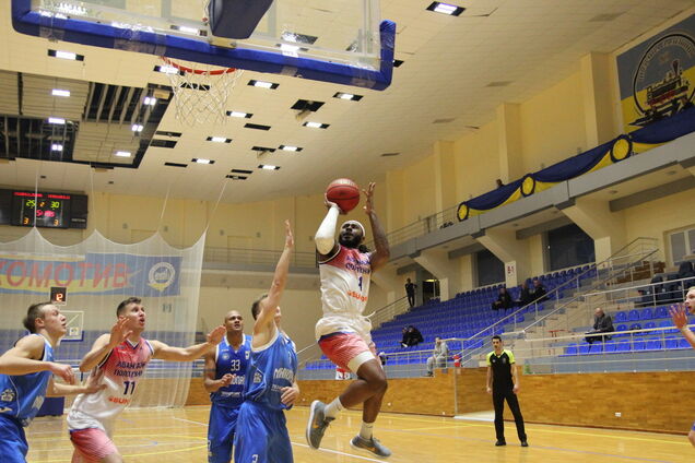 'Николаев' обыграл 'Политехник': результаты Суперлиги Пари-Матч 17 января