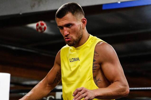 ''Виб'ю л*йно'': боксера, який нагрубив Ломаченку, пообіцяли побити