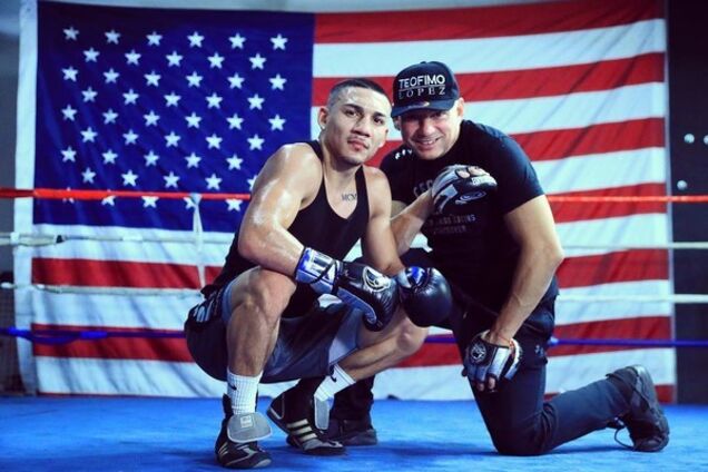 Теофимо Лопес