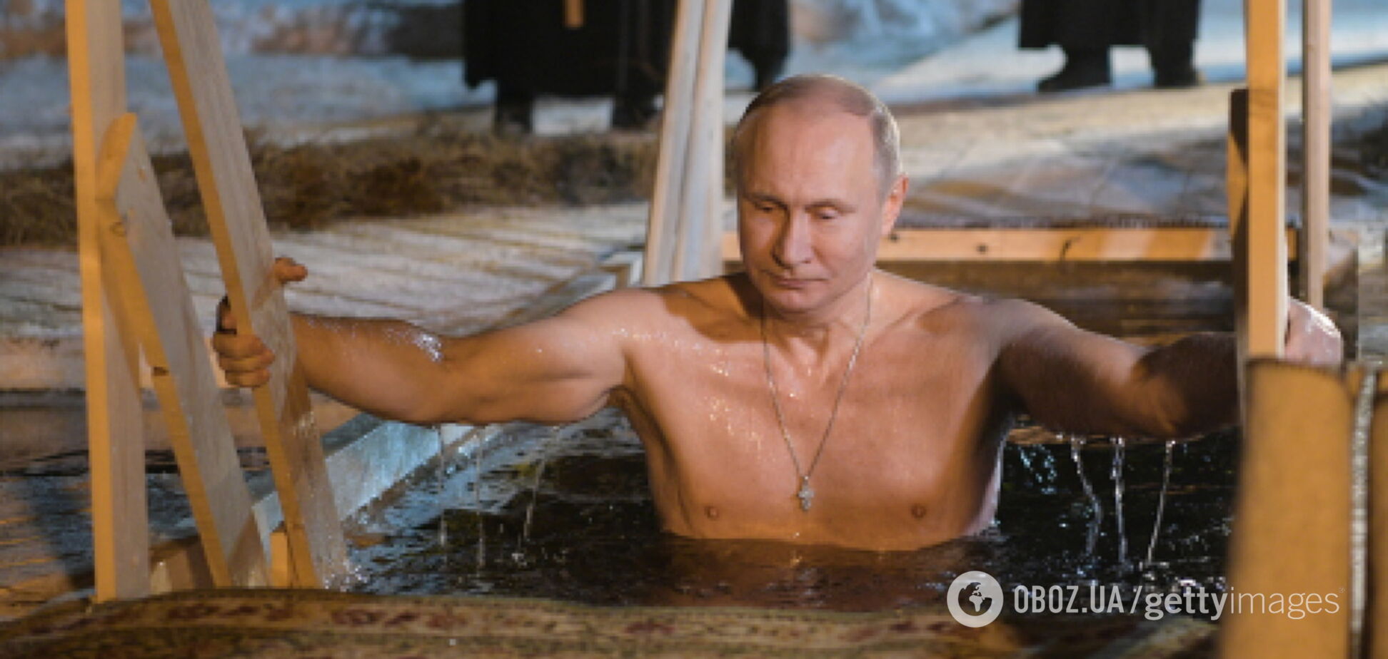 ''Запад хохочет!'' Путин после провала скрыл фото из проруби