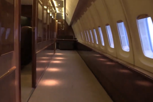 Найсекретніший літак: спливли фото і відео з лайнера Путіна