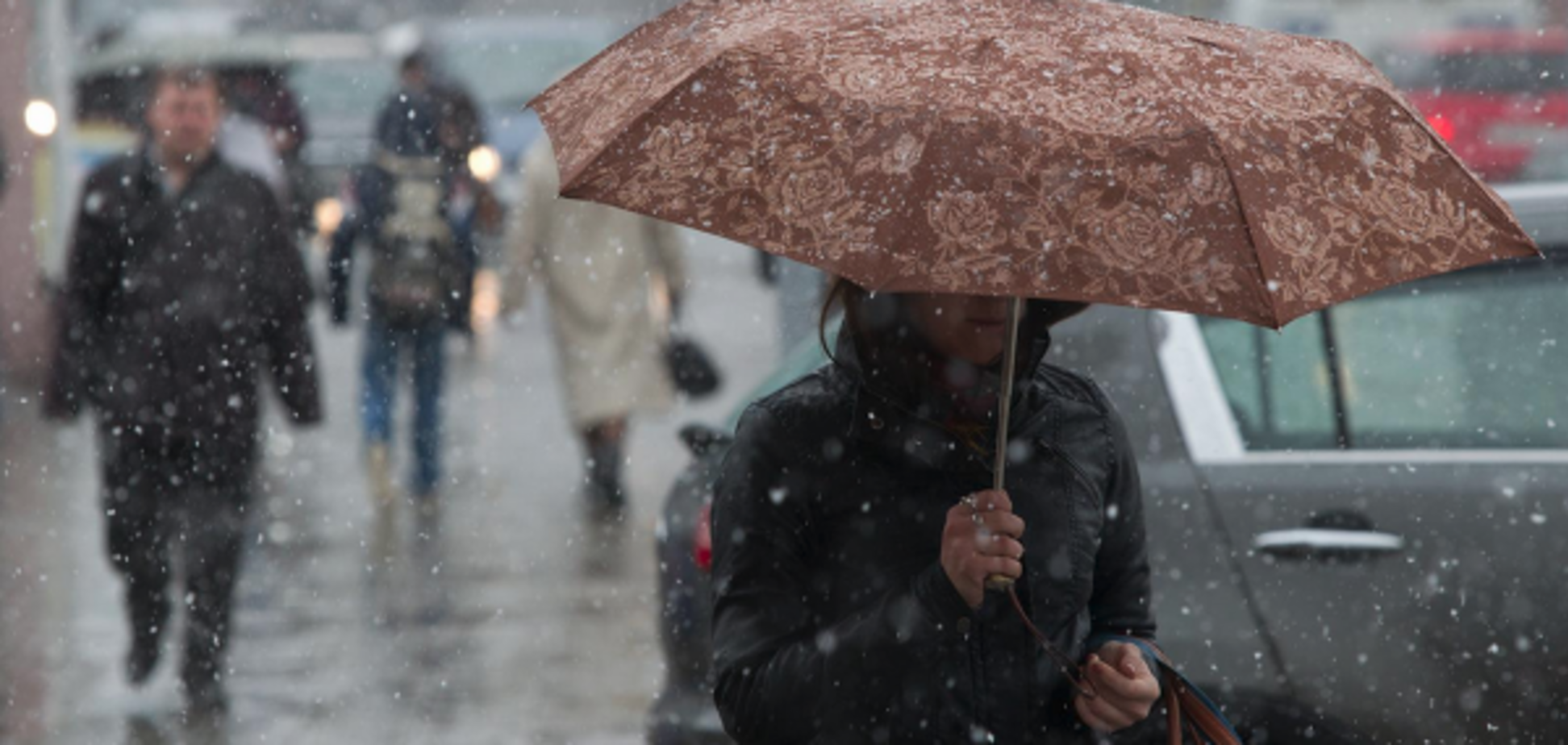 Снег, шквалы и до -14: синоптики дали прогноз погоды на Сочельник