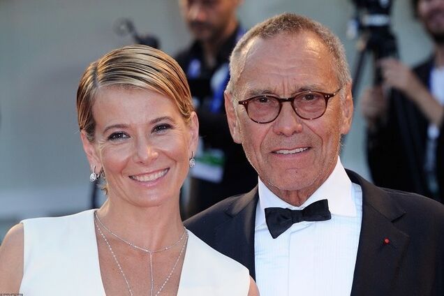 Популярная в РФ актриса обвенчалась с 81-летним режиссером: фото пары